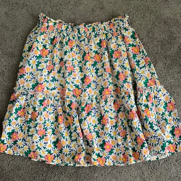 zesica Dresses & Skirts - floral skirt